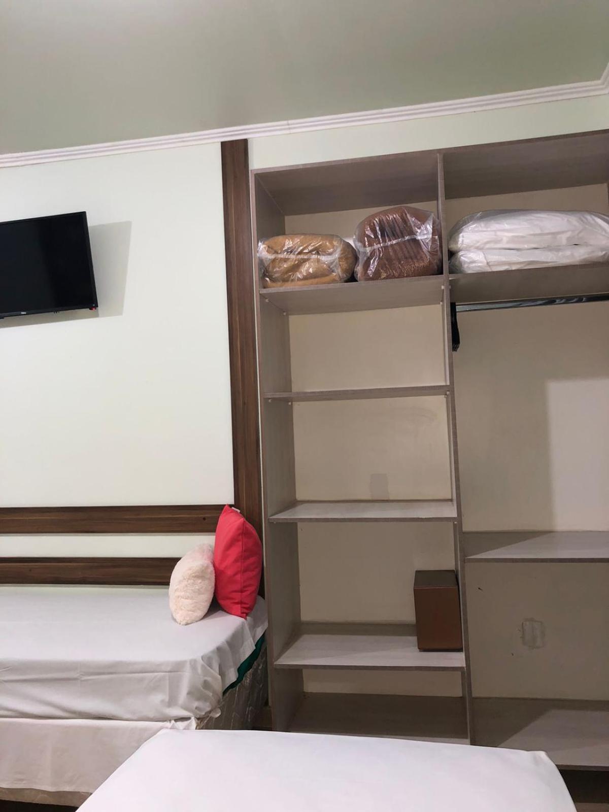 波萨达伊瓜苏套房旅馆 外观 照片